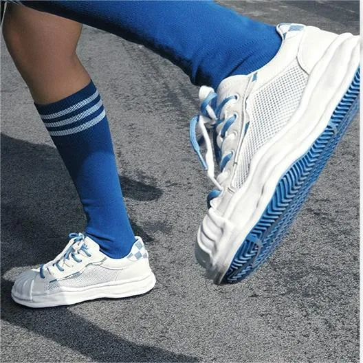 Color Block Lace-up Front Skate Shoes