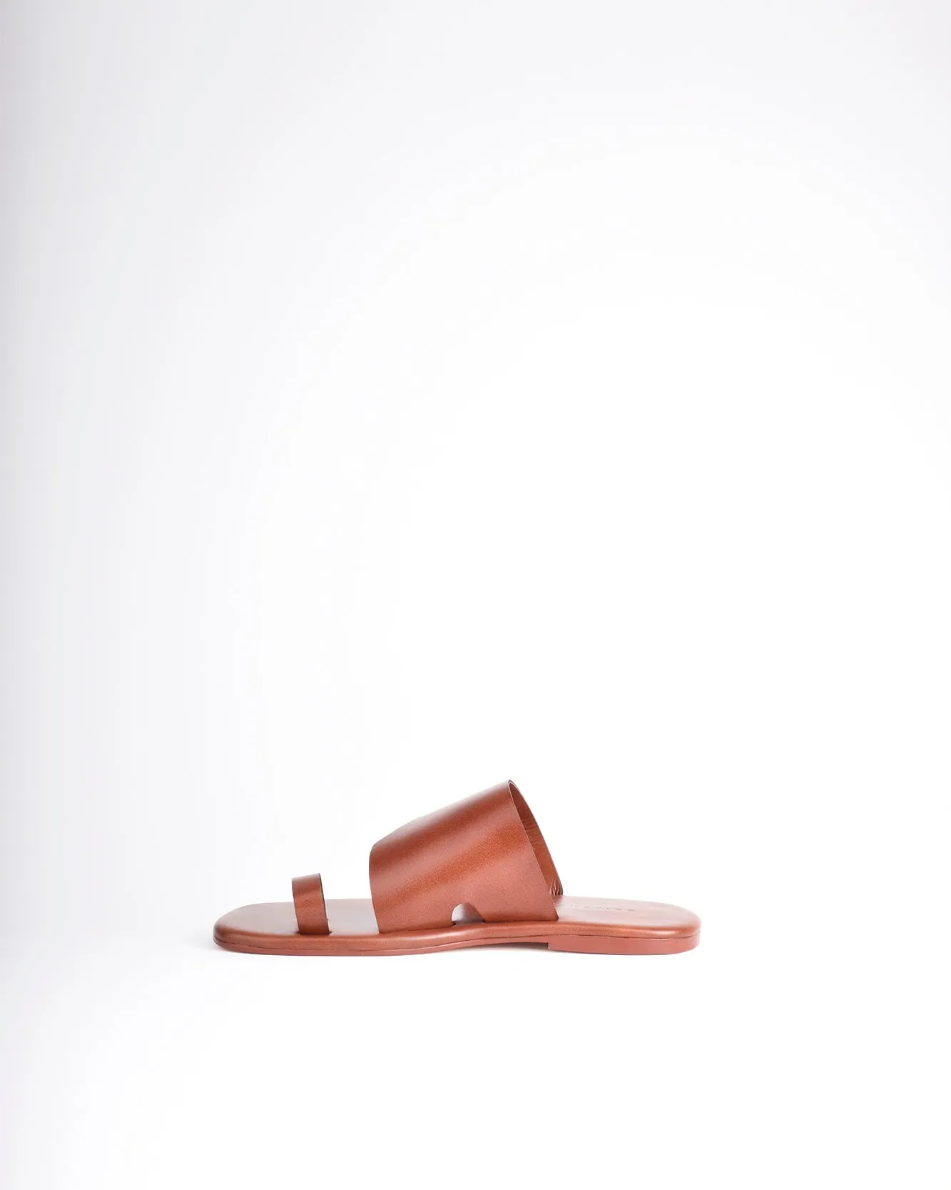 Monochrome Open Toe Men's Chappals